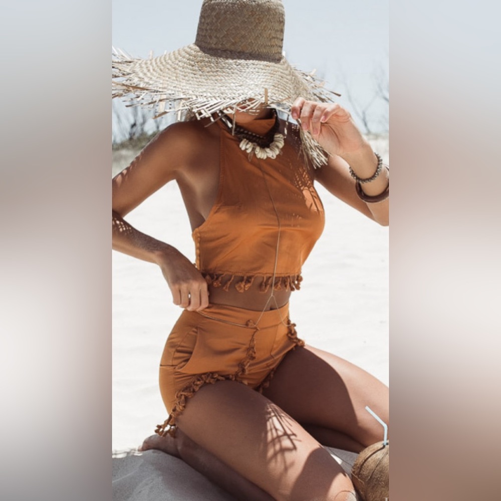 Solaris Style burnt orange SET, top and shorts with tassels- SUPER CUTE!